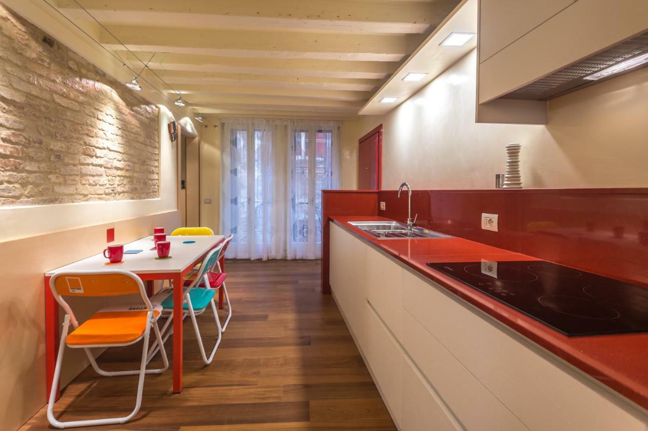 Apartments Moon Or Dama Venice Exterior photo